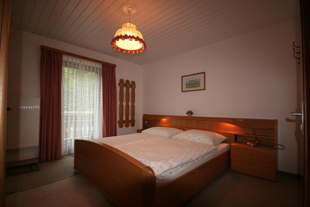 Apartamento Haus Ebner Sankt Gilgen Habitación foto